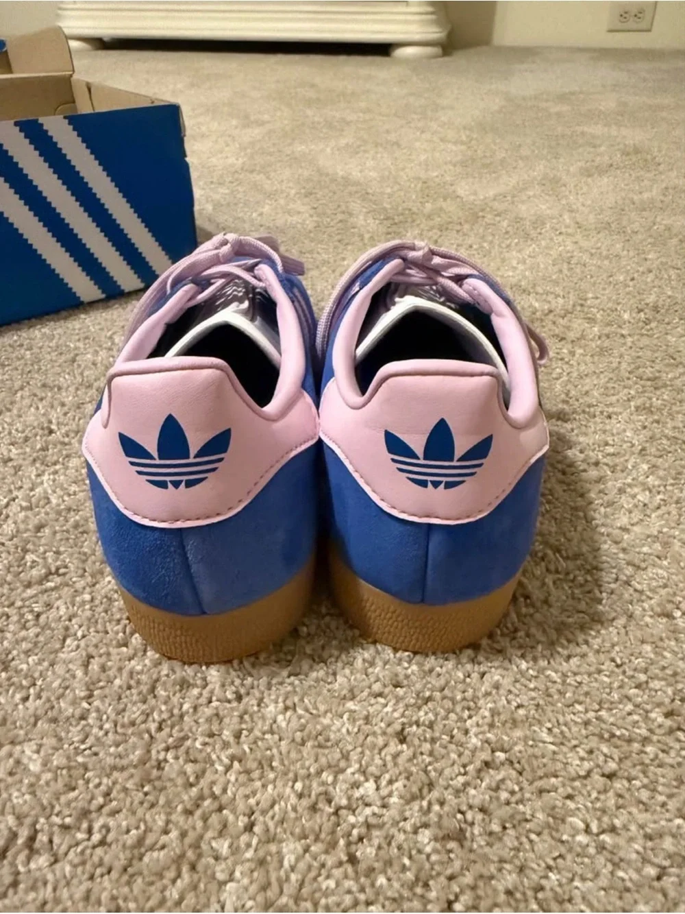 adidas Gazelle Women’s Sneakers 8 Blue Pink